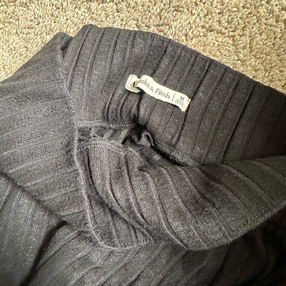 Abercrombie & Fitch Ribbed Wide Leg Pants - Picture 2 of 2